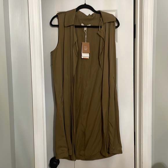 Sleeveless open jacket Zara TRF Collection - Picture 1 of 8